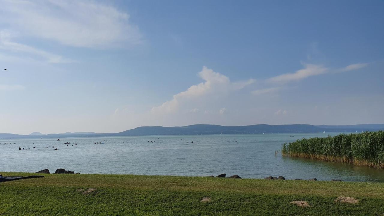 Napfeny Resort Exclusive Балатонлеле Екстериор снимка